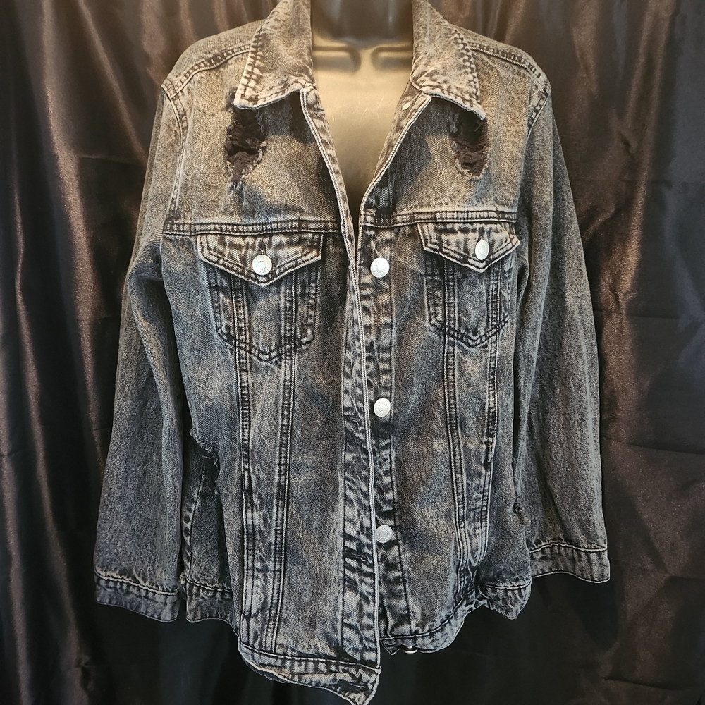 Vintage-Inspired Distressed Black Denim Jacket Refuge Women